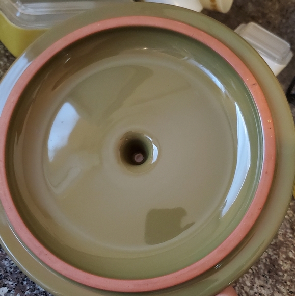 Harry and David Casserole Dish